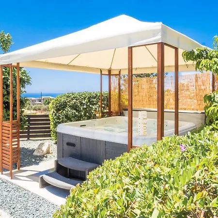 Villa Linda *